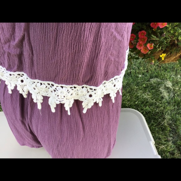 1 FREE GIFT Rue21 Romper 🌺🌺 - Picture 4 of 8